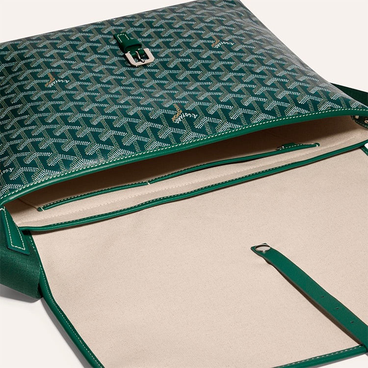 Goyard Capetien MM Messenger Bag Green